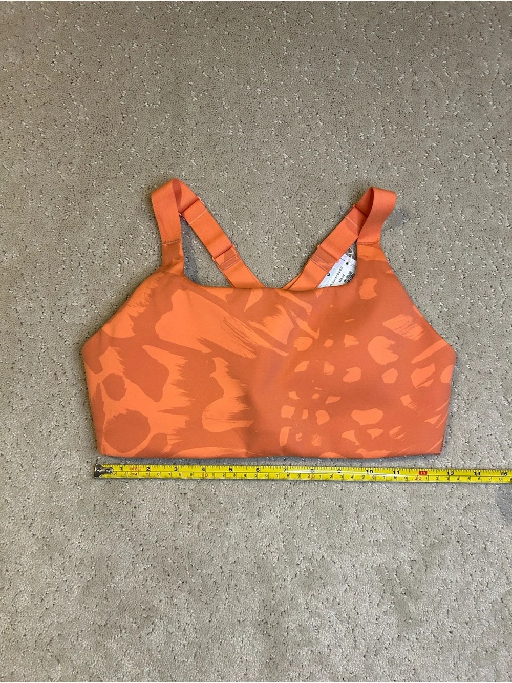 lululemon Ultralu Square-Neck Sports Bra B/C Size 6 Orange Camo Medium Support